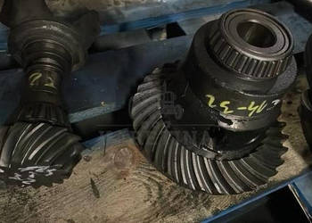 Bob Cat mechanizm róźnicowy Atak i talerz 14x32