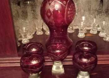 Stara zastawa karafka I kieliszki Stara zastawa karafka I kieliszki