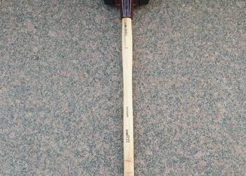 Młotek brukarski Simplex fi 80 z długim trzonkiem