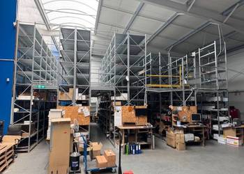 Regały półkowe, system regałów lekkiego składowania syndyka TOOLBOX.PL
