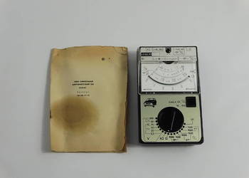 Kultowy Radziecki Multimetr Samochodowy 43102-M1 – Kompletny Zestaw (1991)