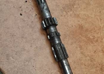 Shl m11 wałek główny oryginał ładny gwint idealny