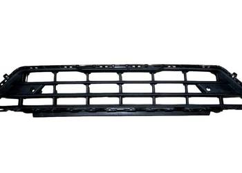 VOLVO XC60 II dolna srodkowa atrapa kratka zderzaka OE VOLVO XC60 II dolna srodkowa atrapa kratka zderzaka OE
