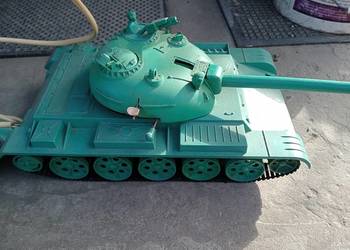 Zabawkowy czołg na baterie duży