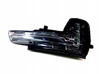 VOLVO XC90 II prawy kierunkowskaz prawe lusterko 31385686