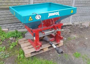 Sprzedam rozsiewacz nawozu 600 l