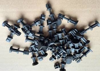 6152458/E866248-S Clip podszybia Transit 86/92/95