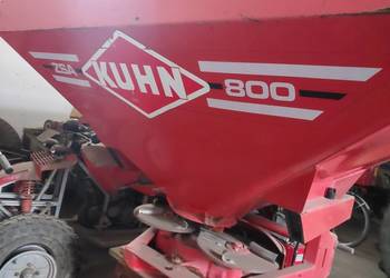 Rozsiewacz nawozu kuhn jak rauch.