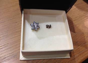 Srebrny Kolczyk do Uszu Cyrkonie Srebro pr 925