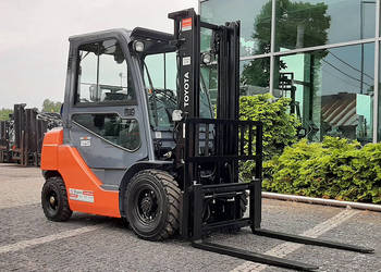 Wózek widłowy Toyota 02-8FGF25 duplex 3,3 m 2,5 tony lpg