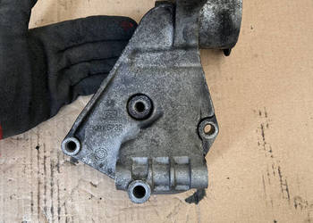 ŁAPA MOCOWANIE ALTERNATORA IVECO DAILY 3.0HPI 504115732