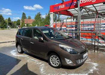 Renault grand scenic 2010 rok 1.9 130 km