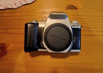 Pentax MZ 50 aparat analogowy