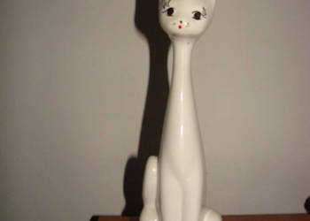 Biała kotka - ceramiczna figurka
