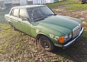 Mercedes w123 beczka  240d słaby stan w całości