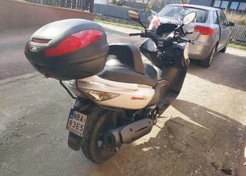 Praktyczny skuter Kymko xciting 500