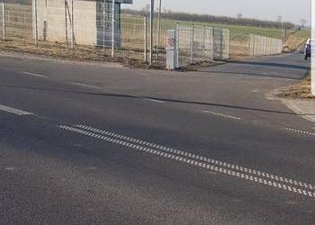 Dzalka przy drodze 4600 m prąd woda  pod dzalalnosc