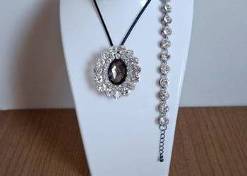 zestaw - wisiorek na sznurku i vintage piękną elegancką bransoletką