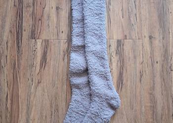 nowe brązowe długie ciepłe skarpetki brak metki długość od pięty 52 cm