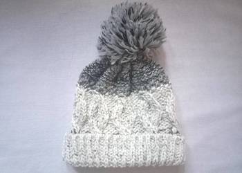 Czapka damska Pompon r. S-M zimowa Cekiny NOWA