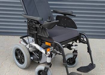 Wózek inwalidzki elektryczny Invacare Stream + nowe akumulatory