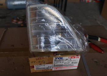 Lampa kierunkowskazu przód P (przezroczysty) MERCEDES SPRINT