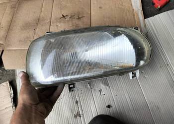 LAMPA PRZÓD PRZEDNIA PRAWA REFLEKTOR KIERUNKOWSKAZ  VW GOLF3