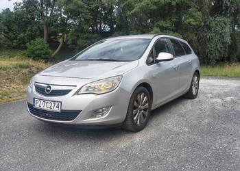 Opel astra j 2011r. 1.7 110km