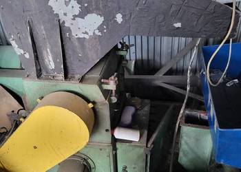 Młyn do tworzyw sztucznych z odciągiem tworzywa Metalchem 7,5 kW
