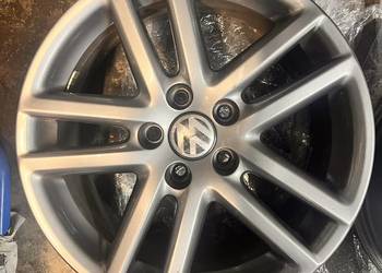 Sprzedam Felgi VW r17 oryginalne 5x112 57.1