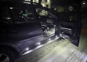 Mercedes GL 350 4 x 4 terenowy 7 os. Hak