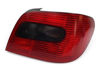 LAMPA PRAWA Citroen Xsara tylnia prawy tył EUROPA 2010000701