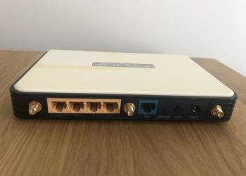 Router WI FI  TP Link model WR 941ND