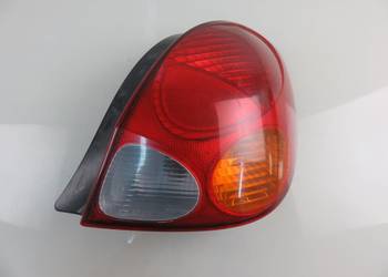 LAMPA PRAWA TYLNA TOYOTA COROLLA E11 lift LIFTBACK