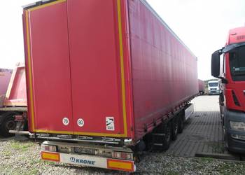 Naczepa plandeka KRONE SD