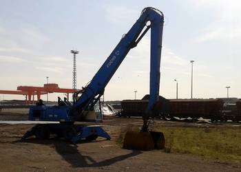 Wynajem koparki kołowej, przeładunkowej Fuchs MHL 350