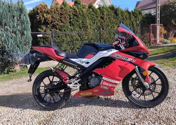 Sportowy motorower Derbi Gpr aktualne ubezpieczenie i przegląd
