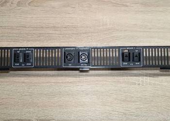 Panel z gniazdami Radmor 5102