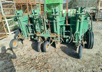 Sadzarka 4-rzędowa CRAMER – Hydrauliczna, Świeżo Sprowadzona!