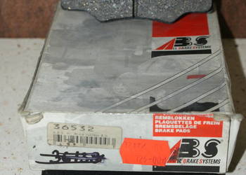 KLOCKI HAMULC. FORD FIESTA 83-89  ABS 36534