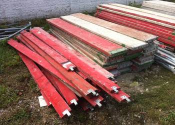 Rusztowanie na szczyt 147,6m2 Używane 18x10,2 m Podest drewniany 3,0m