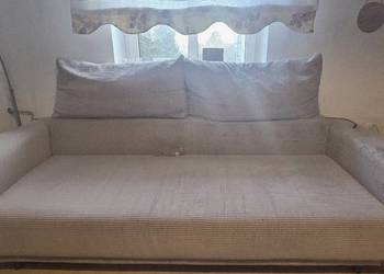 Wygodna sofa z salonu Agata