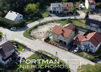 Centrum Wiązowny, wszystkie media, asfalt.
