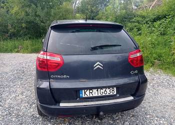 Sprzedam citroen c4 picasso 2010.uszkodzony.
