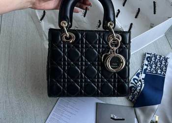 Piękna nowa torebka cały zestaw