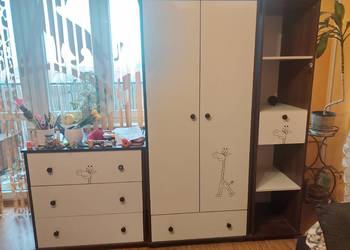 KLUPŚ Meble dziecięce - komplet - szafa, komoda, regał, półka