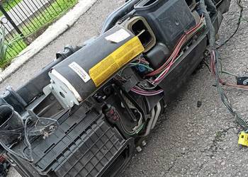 PAKIET deska rozdzielcza MERCEDES E 210 1999 części podłokietnik uszczelki