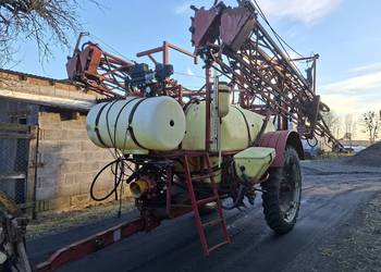 Opryskiwacz hardi TZY 2400