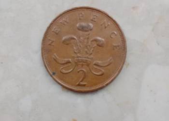 Brytyjska moneta 2 pensowa z 1981r Elżbieta 2