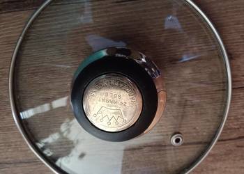 Szklana pokrywka z uchwytem 17cm